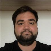 Studentischer Nachhilfslehrer mit Erfahrungen in der Praxis